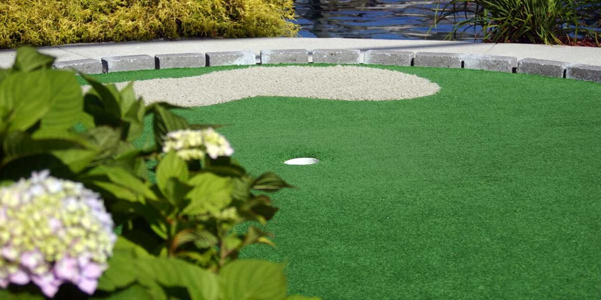 Benefits of Using Artificial Turf on Golf Courses!